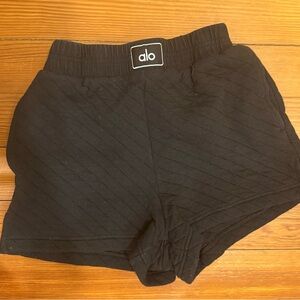 Black Alo quilted boxer shorts in size small! Perfect condition!
